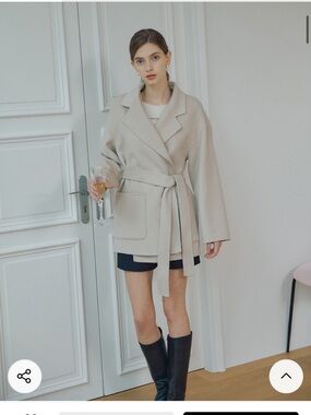 Loeuvre Ivory Women's Coat W Concept Reversible!